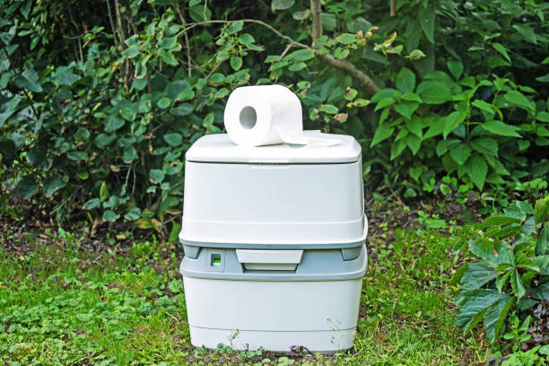 Best Portable restroom trailer rental  in Dakota City, NE