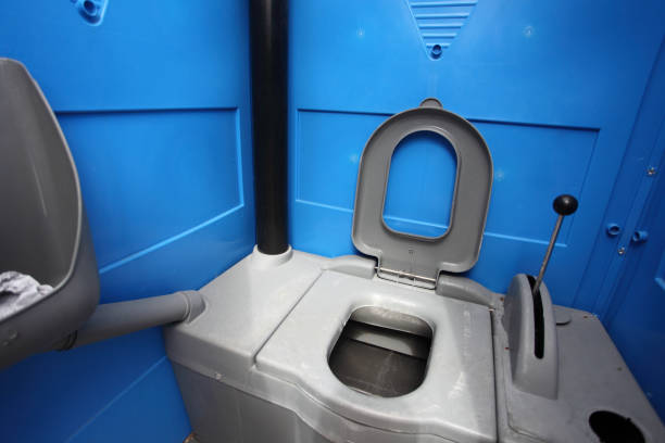 Portable Toilet Options We Offer in Dakota City, NE